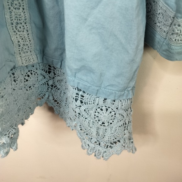 LOGO Lori Goldstein Lavish Button Up Shirt Crochet Lace Inset - Picture 5 of 11